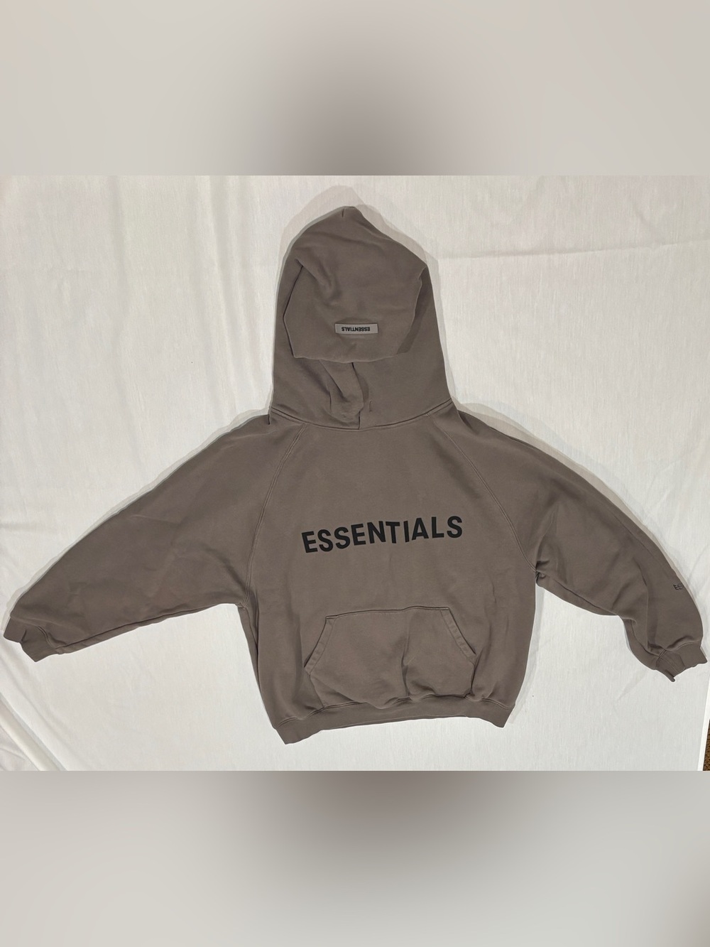 Fear of God Essentials Hoodie Men’s L Taupe Gray Brown Logo Pullover
